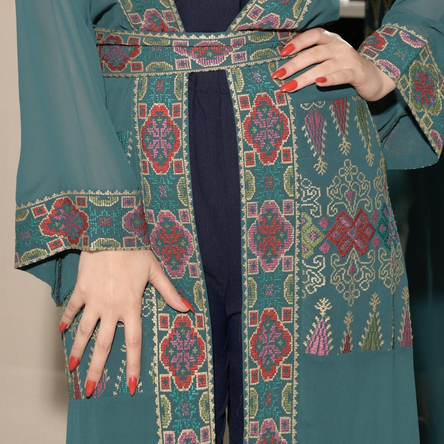 بدله شيفون مطرز